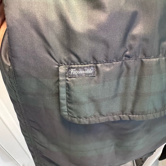 FACONNABLE RAIN COAT….VERY DURABLE AND WARM IN A WET COLD RAIN…FITS L/XL/XXL - Picture 3 of 8